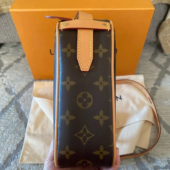 Louis Vuitton heart bag ❤️ 💼 limited edition - Picture 8 of 17